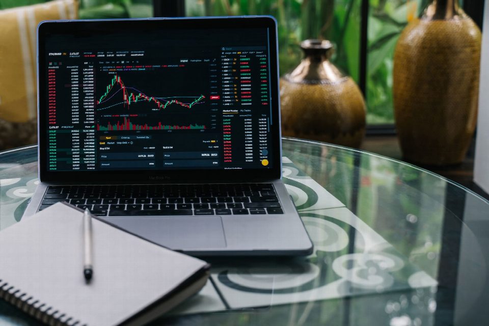 Smart, practical guide: comparing options for readers on Indonesiaeco finance Smart, practical guide: comparing options for readers on Indonesiaeco finance