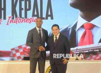 Akmal Marhali Emphasizes the Importance of Targeting the 2026 World Cup in Contracting Patrick Kluivert akmal-marhali-emphasizes-the-mportance-of-targeting-the-2026-world-cup-in-contracting-patrick-kluivert