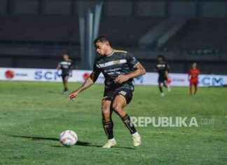 Alex Martins Scores Hat-trick as Dewa United Advances to Top Four in Liga 1 alex-martins-scores-hat-trick-as-dewa-united-advances-to-top-four-in-liga-1