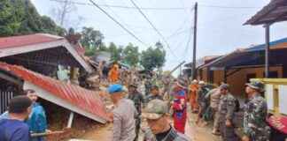 Evakuasi Korban Longsor Batam: Tagana Dikerahkan, Santunan untuk Ahli Waris evakuasi-korban-longsor-batam-tagana-dikerahkan-santunan-untuk-ahli-waris