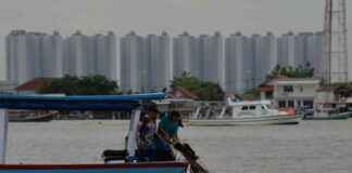 Exploring the Demolition Process of Tangerang’s Seawall exploring-the-demolition-process-of-tangerangs-seawall-republika-online