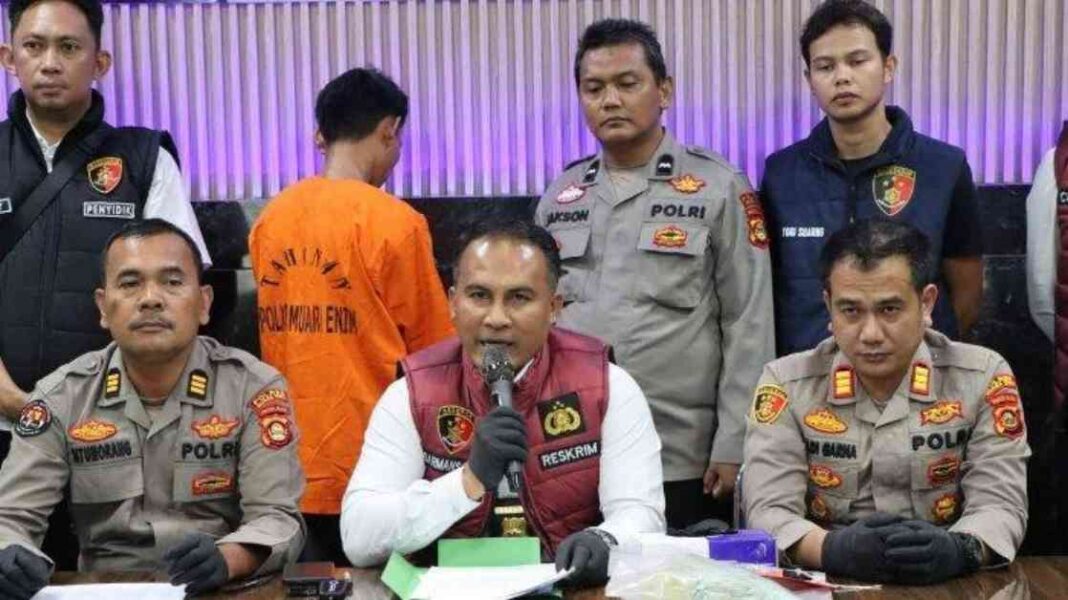 father-in-muara-enim-burns-son-claims-ntention-was-to-scare-accused-victim-tribunnewscom