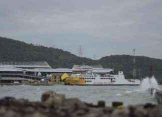 Ferry Passenger Numbers Decline by 12% During Christmas and New Year 2025 – ferry-passenger-numbers-decline-by-12-during-christmas-and-new-year-2025-tribunnews