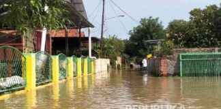 Floods Inundate Thousands of Houses in Indramayu Due to Lack of Rain floods-nundate-thousands-of-houses-in-ndramayu-due-to-lack-of-rain-republika-online