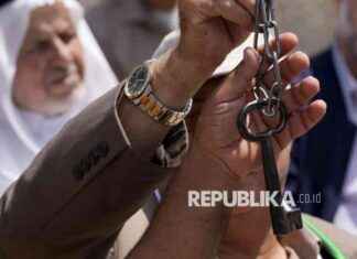 Fuel Shortage Disrupts Phone and Internet in Gaza Strip fuel-shortage-disrupts-phone-and-nternet-in-gaza-strip-republika-online