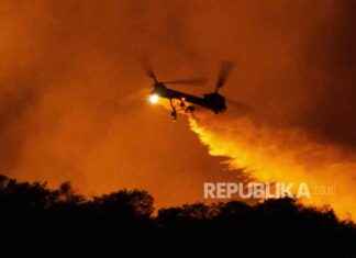 Historic Jewish Center and Synagogue in Los Angeles Destroyed by Fire, Metal Melted historic-jewish-center-and-synagogue-in-los-angeles-destroyed-by-fire-metal-melted-republika-online