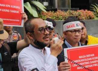 Jokowi Listed as Corrupt Leader by OCCRP, Abraham Samad Urges KPK for Quick Response – jokowi-listed-as-corrupt-leader-by-occrp-abraham-samad-urges-kpk-for-quick-response-tribunnewscom