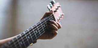 Iklim – Bukan Aku Tak Cinta Chord Dm Lirik Dermaga Saksi Bisu | klim-bukan-aku-tak-cinta-chord-dm-lirik-dermaga-saksi-bisu-tribunnews