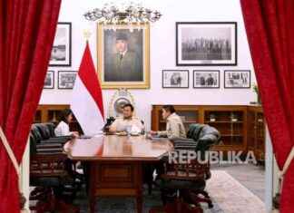Menkomdigi Reveals His Meeting with President Prabowo: Insights and Updates menkomdigi-reveals-his-meeting-with-president-prabowo-nsights-and-updates