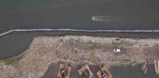 Impact of Sea Fences on Tarumajaya Bekasi Coastal Fishermen’s Activities mpact-of-sea-fences-on-tarumajaya-bekasi-coastal-fishermens-activities