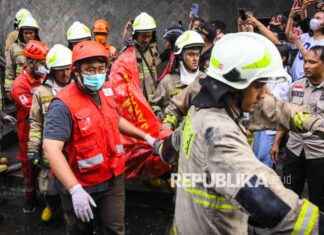 Investigasi Korban Meninggal di Kebakaran Glodok: Dugaan Keterlibatan Kru Pesawat nvestigasi-korban-meninggal-di-kebakaran-glodok-dugaan-keterlibatan-kru-pesawat-republika-online