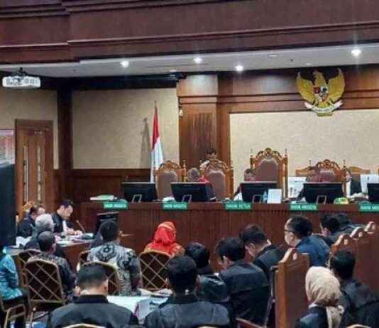 Panitera Pengganti PN Surabaya Siswanto Menolak Suap dari Lisa Rahmat – panitera-pengganti-pn-surabaya-siswanto-menolak-suap-dari-lisa-rahmat-tribunnews