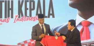 Patrick Kluivert Dikenalkan Sebagai Pelatih Timnas Indonesia – Republika Online patrick-kluivert-dikenalkan-sebagai-pelatih-timnas-ndonesia-republika-online