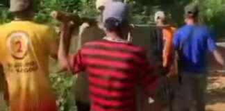 Pregnant Woman Carried on a Stretcher Over Damaged Road in Bima, One of Her Twins Dies After Birth pregnant-woman-carried-on-a-stretcher-over-damaged-road-in-bima-one-of-her-twins-dies-after-birth