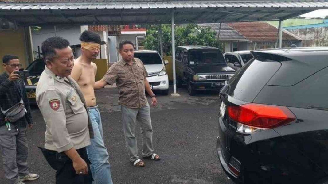 robbery-at-minimarket-in-tasikmalaya-perpetrators-use-airsoft-gun-and-hostage-store-employees-tribunnewscom