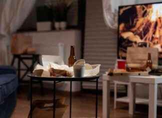 Mysterious Woman Living Underground in China Goes Viral, Resembles Parasite Film mysterious-woman-living-underground-in-china-goes-viral-resembles-parasite-film