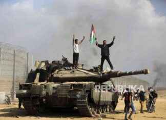 Israel Military’s Weakness Exposed by Al-Aqsa Storm srael-militarys-weakness-exposed-by-al-aqsa-storm