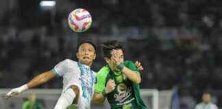 uston-nawawi-bersyukur-persebaya-menang-pujian-ke-pelatih-paul-munster