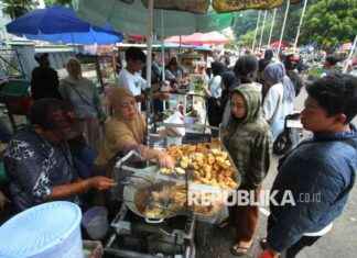 Exploring Various Takjil Culinary in Pusdai Bandung Area exploring-various-takjil-culinary-in-pusdai-bandung-area