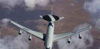 French E3 AWACS Aircraft Detected Entering Crimea Airspace, Escorted by 2 Mirage 2000D Fighter Jets french-e3-awacs-aircraft-detected-entering-crimea-airspace-escorted-by-2-mirage-2000d-fighter-jets