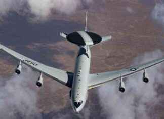 French E3 AWACS Aircraft Detected Entering Crimea Airspace, Escorted by 2 Mirage 2000D Fighter Jets french-e3-awacs-aircraft-detected-entering-crimea-airspace-escorted-by-2-mirage-2000d-fighter-jets