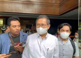 Rudiantara Supports Tom Lembong, Attends Interim Verdict Hearing rudiantara-supports-tom-lembong-attends-nterim-verdict-hearing