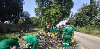 Collaboration between FamilyMart and Pandawara Group to Realize Waste-Free River | Republika Online collaboration-between-familymart-and-pandawara-group-to-realize-waste-free-river-republika-online