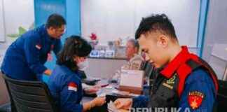 Kejari Umumkan Tersangka Korupsi PDNS Kemenkominfo Rp 958 Miliar kejari-umumkan-tersangka-korupsi-pdns-kemenkominfo-rp-958-miliar