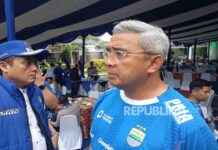 Persib Bandung IPO 2026: Farhan Promises to Buy Shares persib-bandung-po-2026-farhan-promises-to-buy-shares