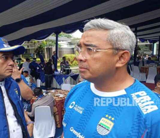 Persib Bandung IPO 2026: Farhan Promises to Buy Shares persib-bandung-po-2026-farhan-promises-to-buy-shares