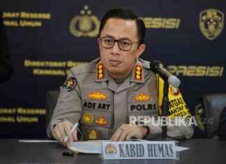 Rismon Sianipar: Pemeriksaan Kasus Ijazah Palsu | Republika Online rismon-sianipar-pemeriksaan-kasus-jazah-palsu-republika-online